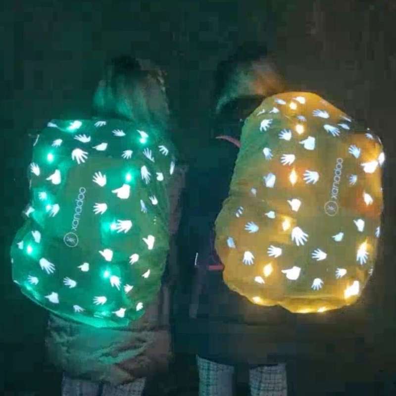 XANADOO LED Regenshutz Regencape für Schulranzen & Rucksäcke Kinder mit leuchtenden Regencape