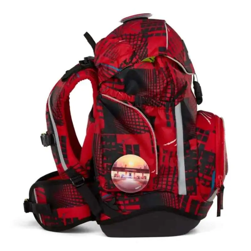 ERGOBAG Schulrucksack Set 6 tlg - AlarmBärreitschaft rechte Seite