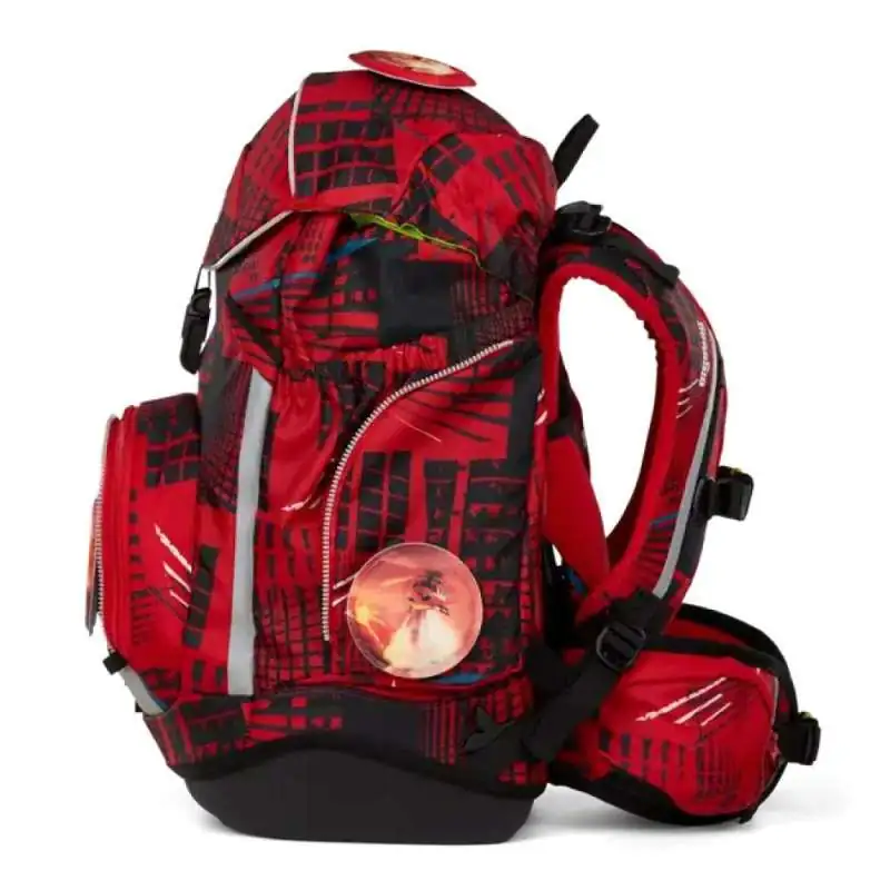 ERGOBAG Schulrucksack Set 6 tlg - AlarmBärreitschaft linke Seite