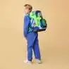 ERGOBAG Schulrucksack Set 6 tlg - TruckBär Kind mit Schulranzen Rückansicht