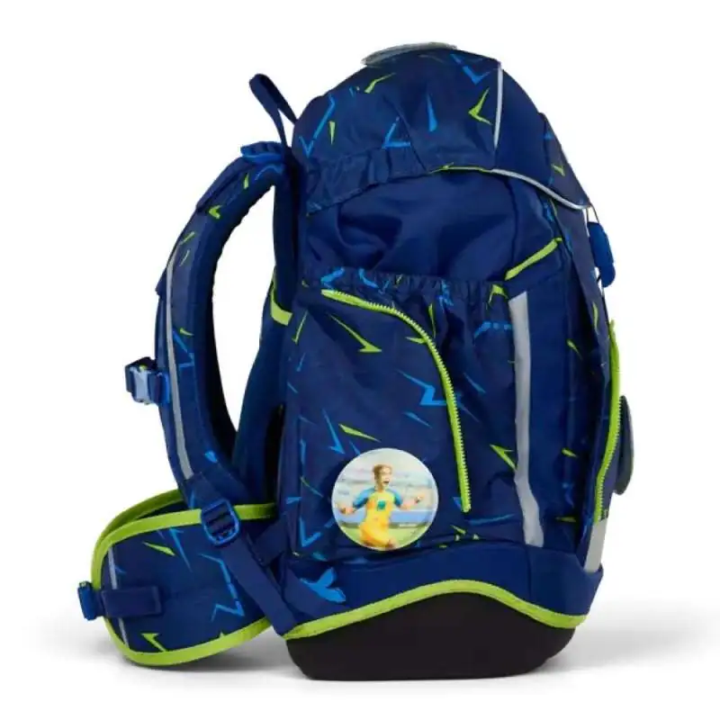 ERGOBAG Schulrucksack Set 6 tlg MAXI - SpitzenreitBär rechte Seite