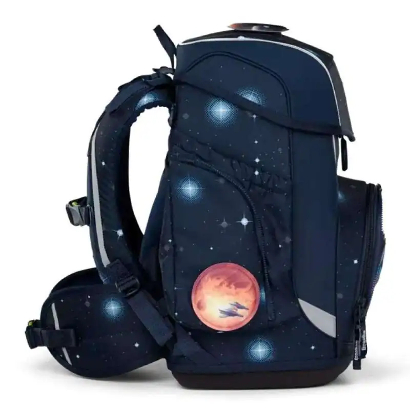 ERGOBAG Schulranzen Set 5 tlg CUBO - KoBärnikus rechte Seite