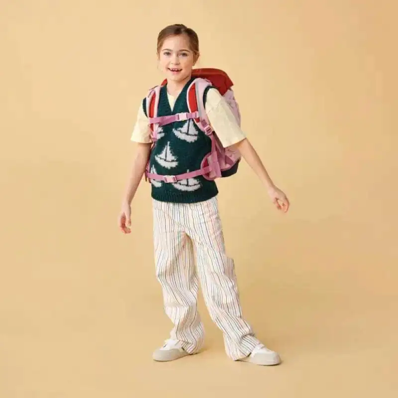 ERGOBAG Schulrucksack Set 6 tlg PACK - PfadfindBär Kind mit Schulranzen Front